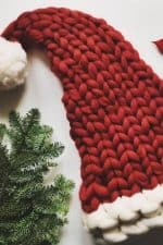 Bonnet de Noël Rouge et blanc en laine fait à la main - Détail