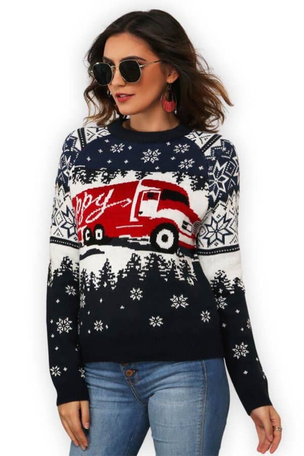 pull noel camion rouge happy femme vue de face