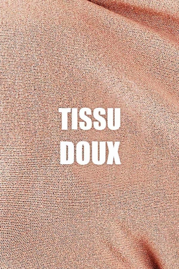 pull noel femme rose pere noel vue en details2