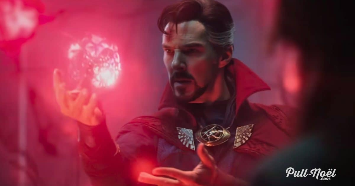 Pull Noël Doctor Strange