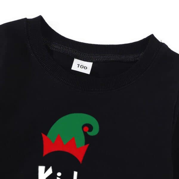 Pull Noir Lutin de Noël Vue du col