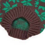 Pull de Noël petit chien marron flocon de neige vue col